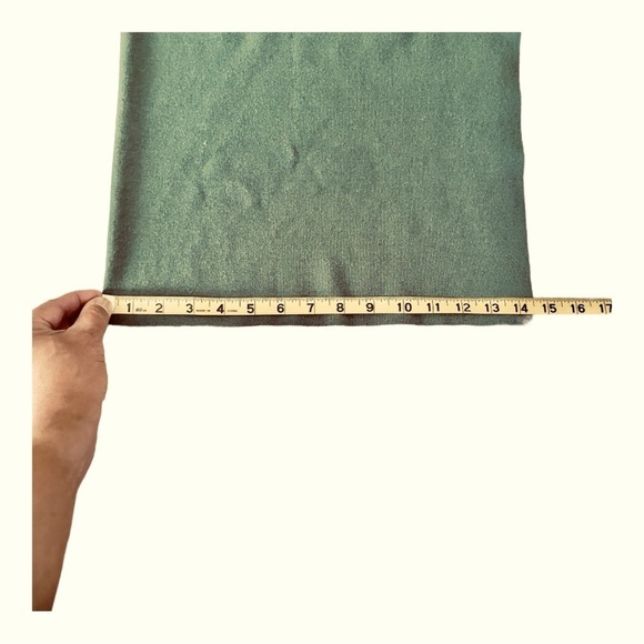 Leith Dresses Leith Long Sleeve Midi color green thyme Size S - Picture 9 of 11